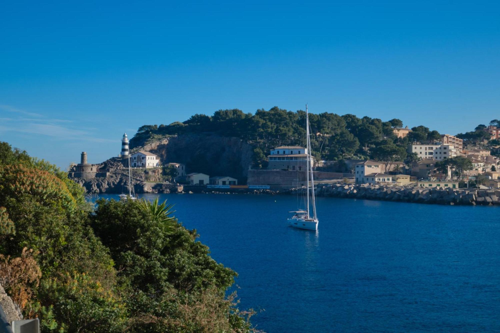 Salino Port Soller Hotel ปอร์ต เด โซลแยร์ ภายนอก รูปภาพ