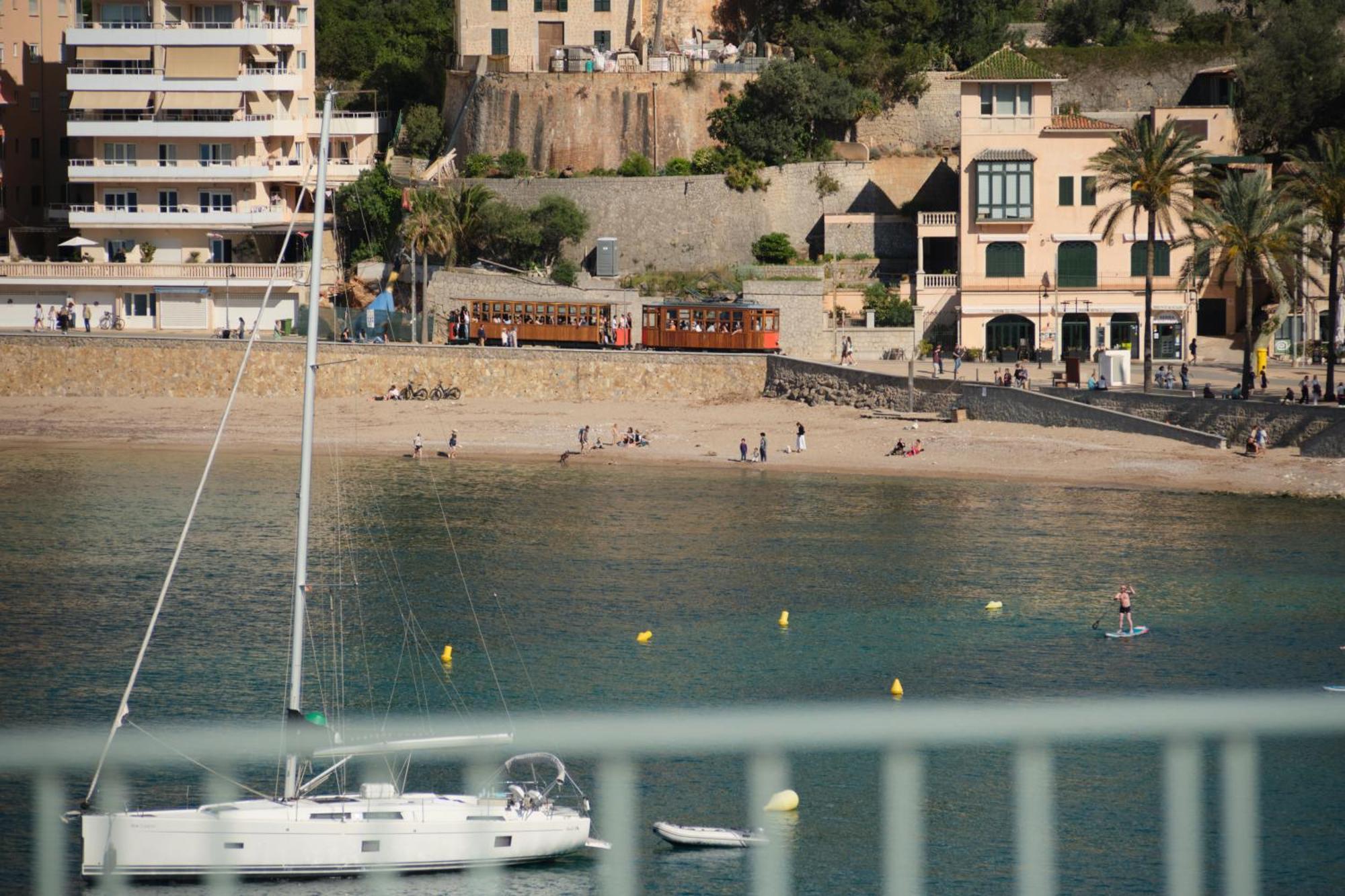 Salino Port Soller Hotel ปอร์ต เด โซลแยร์ ภายนอก รูปภาพ