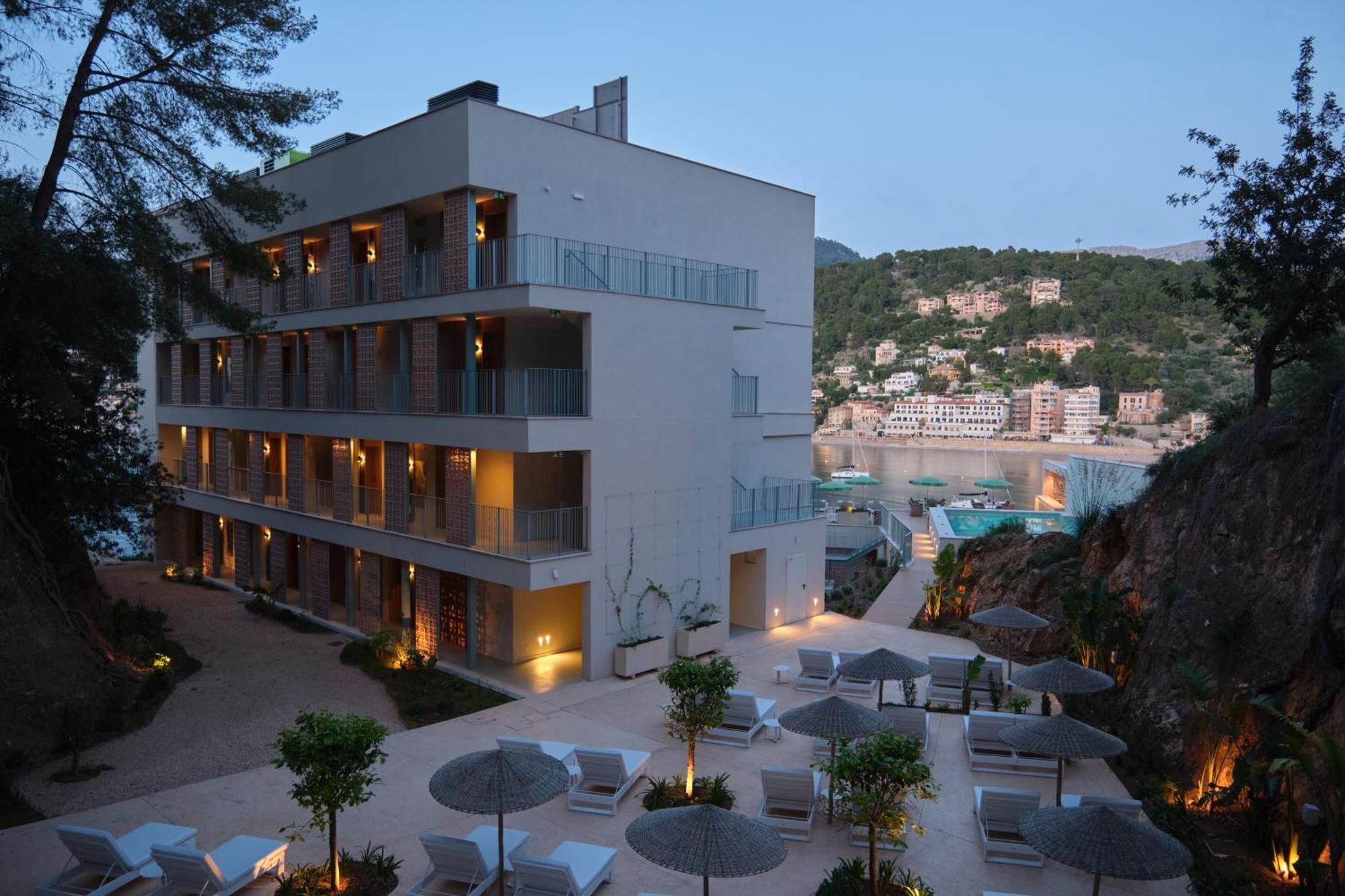Salino Port Soller Hotel ปอร์ต เด โซลแยร์ ภายนอก รูปภาพ