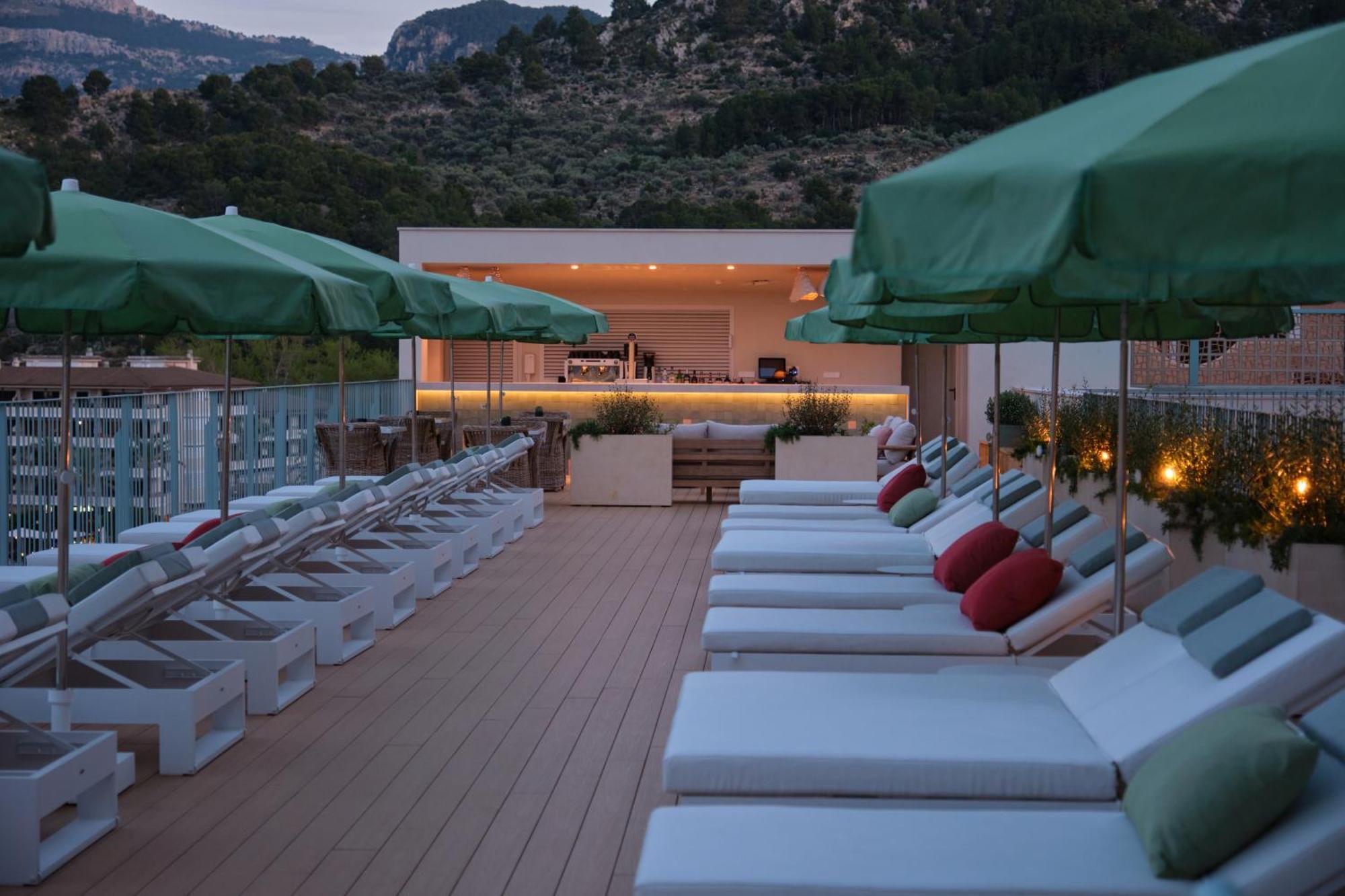 Salino Port Soller Hotel ปอร์ต เด โซลแยร์ ภายนอก รูปภาพ
